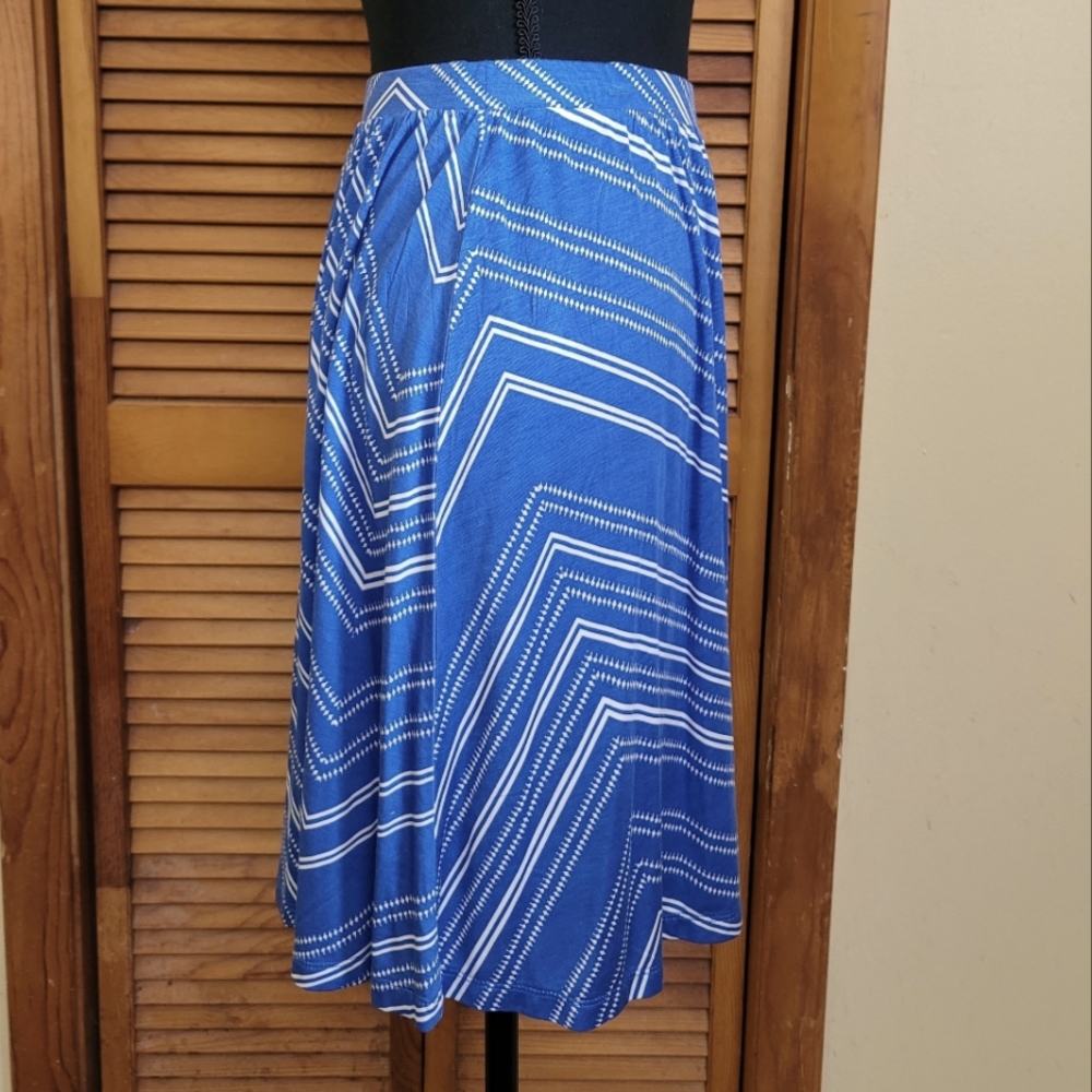 NWT Old Navy Chevron Print Mini Skirt Size Large - Picture 10 of 12